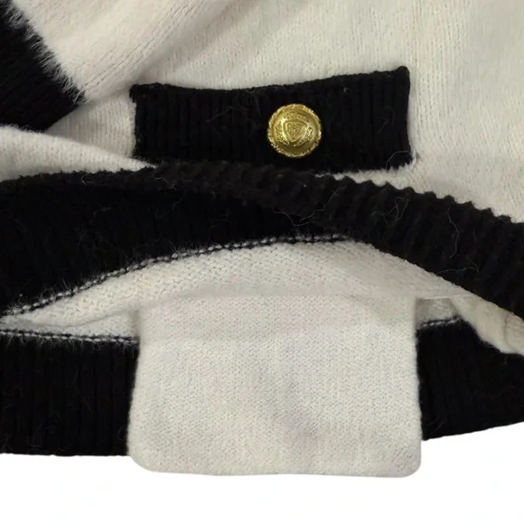 NWOT Tahari Cardigan White w/ Black Trim & Gold Buttons Soft Cardigan Women’s XL - Picture 5 of 11